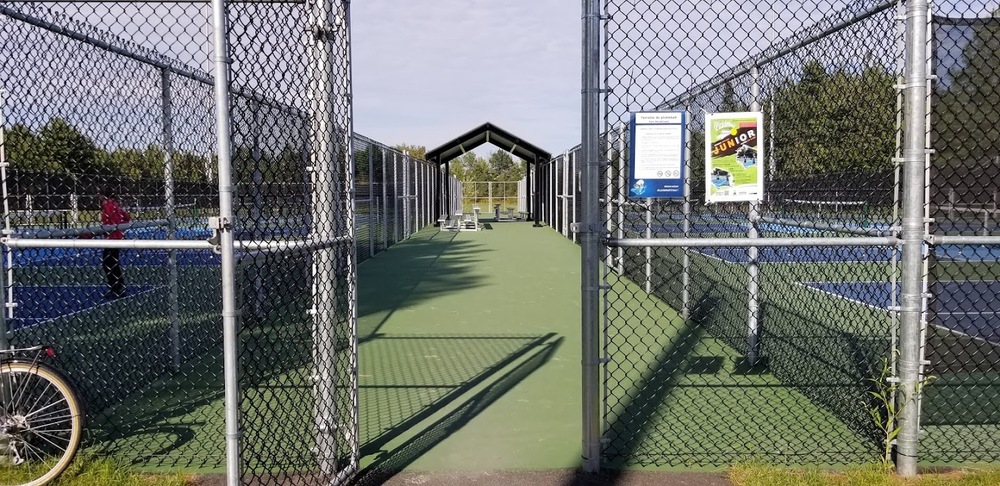 Play Pickleball At Parc Boisbriand: Court Information | Pickleheads