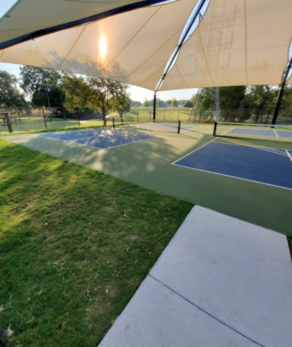 Play Pickleball at Harry Myers Park: Court Information Pickleheads