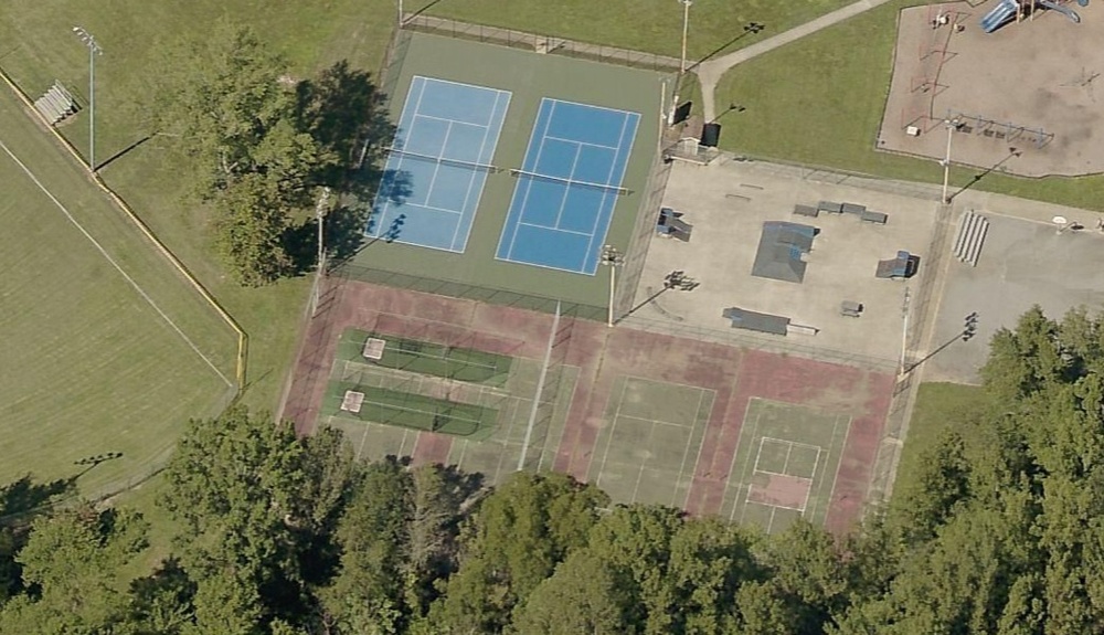 Mulberry tennis discount courts