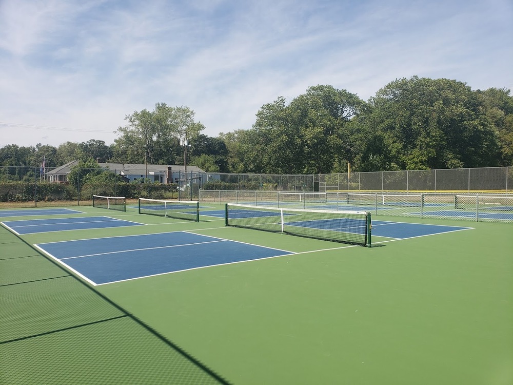 Play Pickleball at Veteran's Memorial Athletic Park Court Information Pickleheads