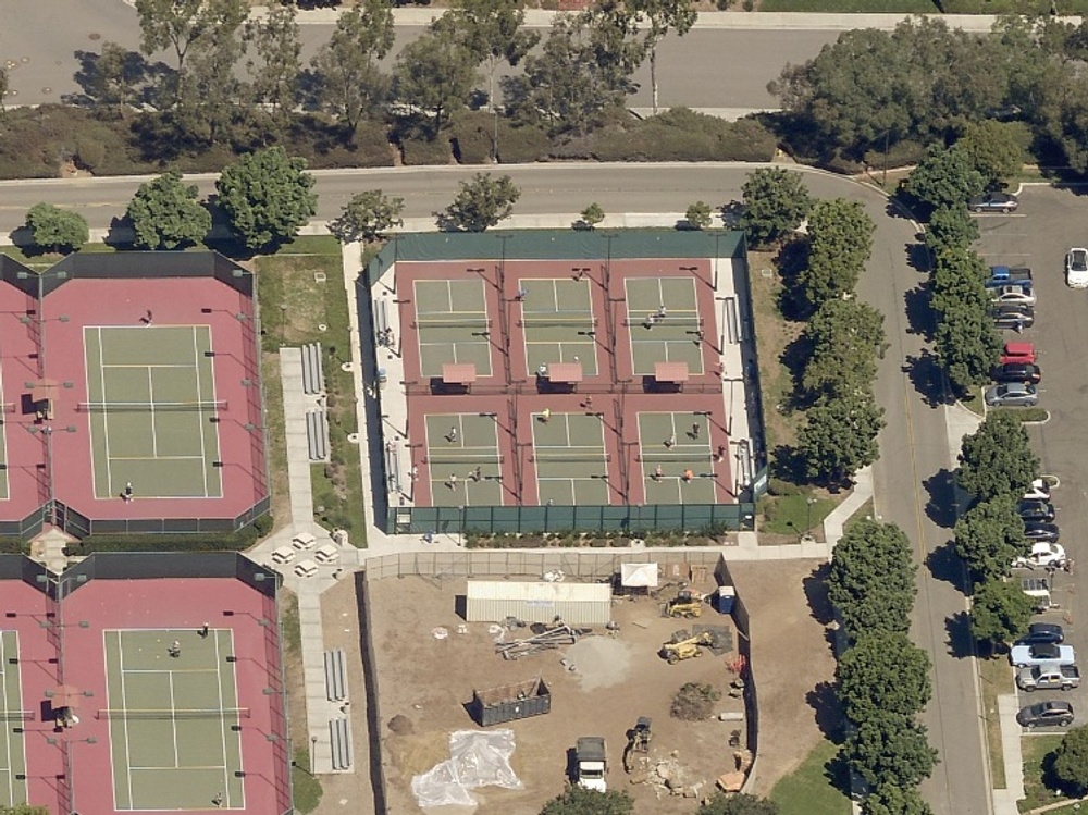Play Pickleball at Poinsettia Community Park: Court Information