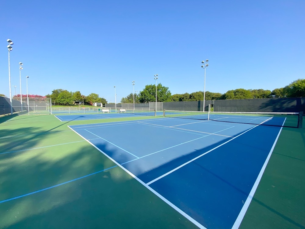 Play Pickleball at L B Houston Tennis Center Court Information