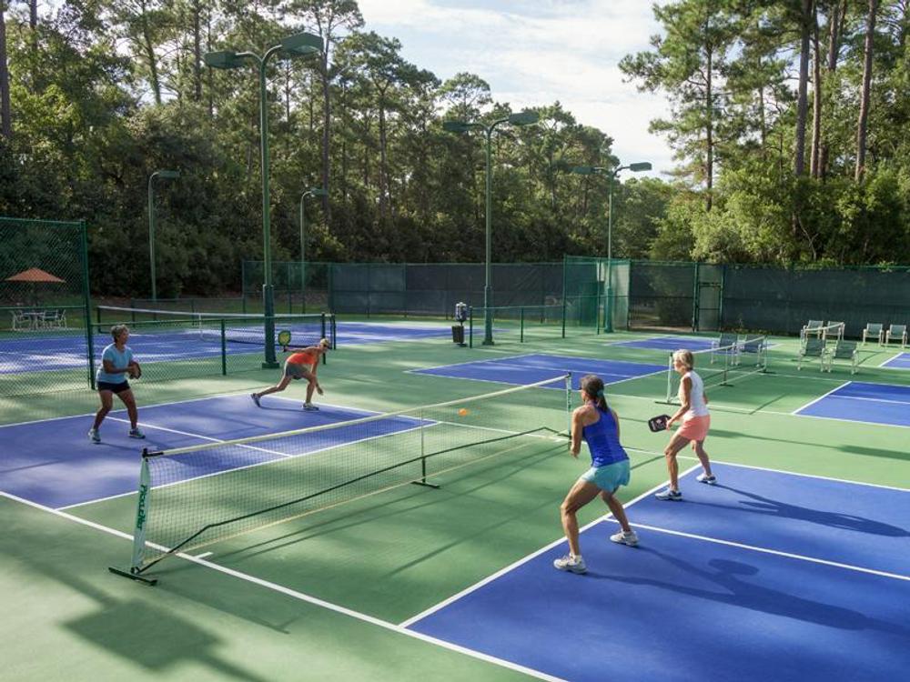 Play Pickleball at The Landings Club - Franklin Creek Tennis Center: Court  Information | Pickleheads