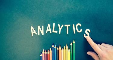 How E-Commerce Influences B2B Analytics in Your Data-Driven Enterprise