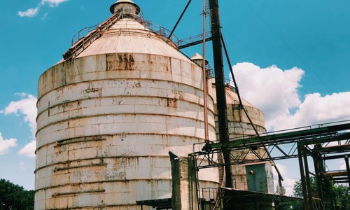 Data Silos: What They Are (And How to Destroy Them)