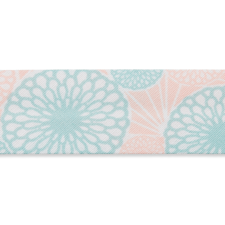 Косая бейка, с цветочным орнаментом