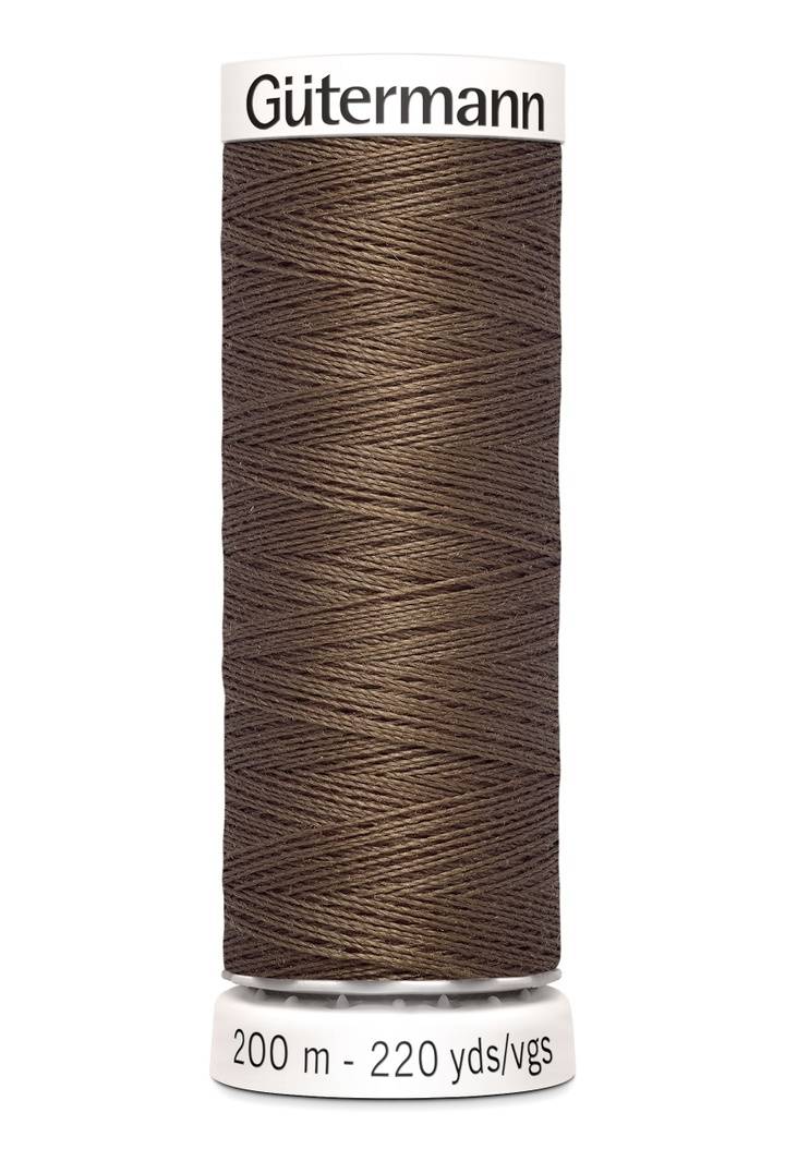 Швейная нить, универсальная, 200м, цвет 815