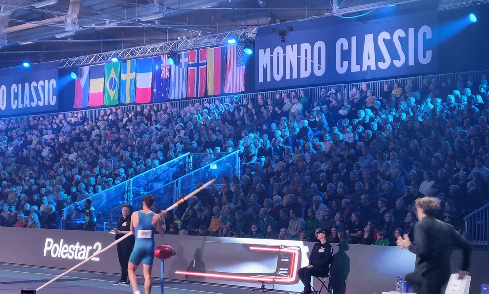 Bild från stavhoppsgalan Mondo Classic 2023 i Uppsala.
