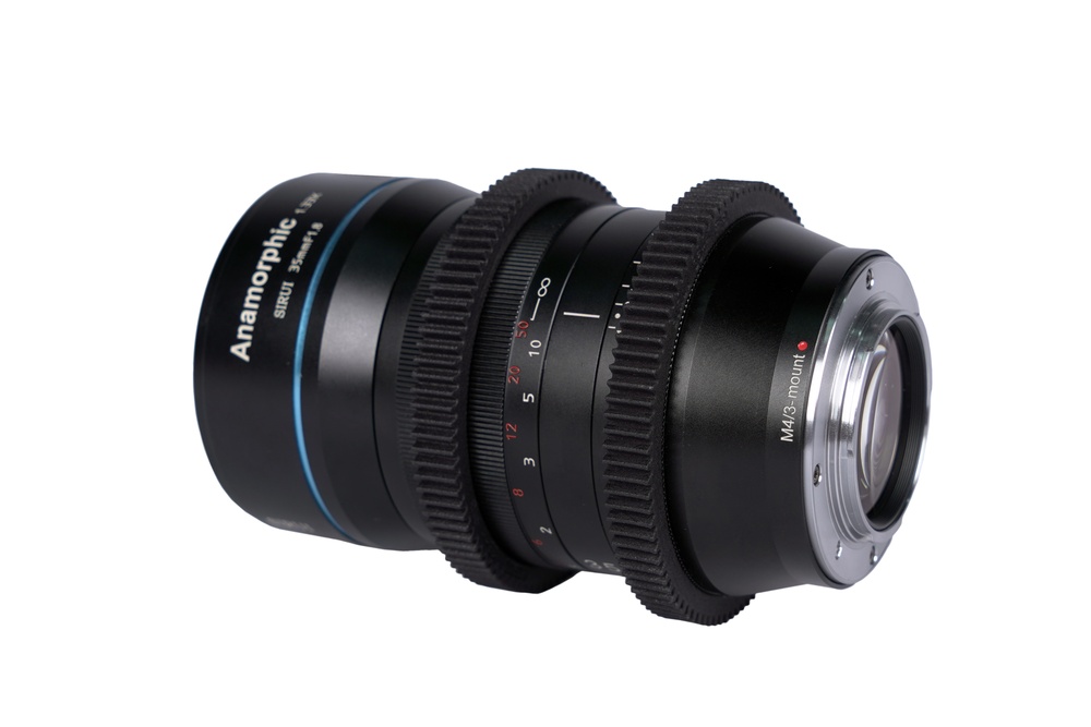 Sirui 35mm Anamorphic Lens (21).jpg