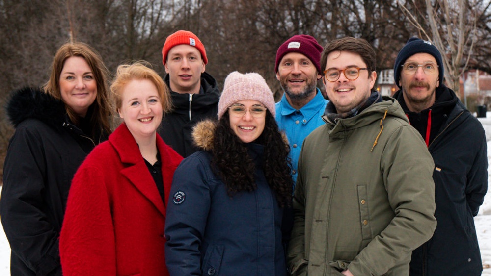 UngHästen, Västerbottensteaterns ungdomsavdelning. Fr v Malin Lundqvist, avdelningschef/pedagog. William Beijer, skådespelare/teaterpedagog. Niklas Larsson Lirell, skådespelare, David Åkerlund, företagsansvarig/skådespelare. Linda Gustavsson, lärare/skådespelare, Firelle Najjar, ungdomsledare/skådespelare och Nils Lundqvist, skådespelare.