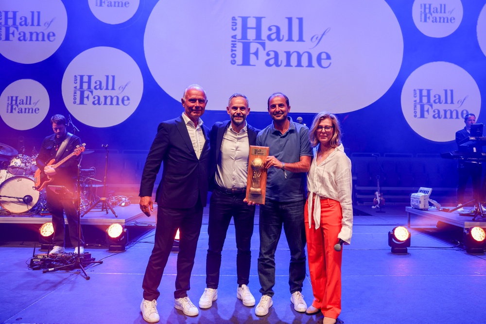 From the left: Dennis Andersson, Niclas Freiholtz, Ziad Saade, Lena Andersson. Photo: Gothia Cup.