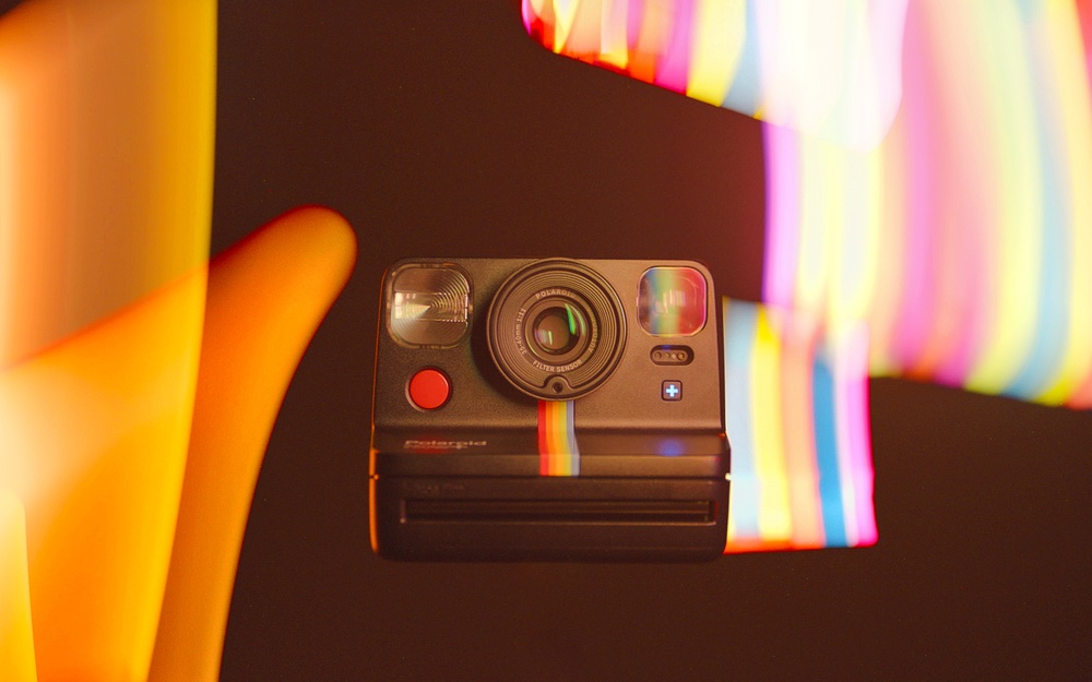 Polaroid_Now-Plus-Camera-Black-1.jpg
