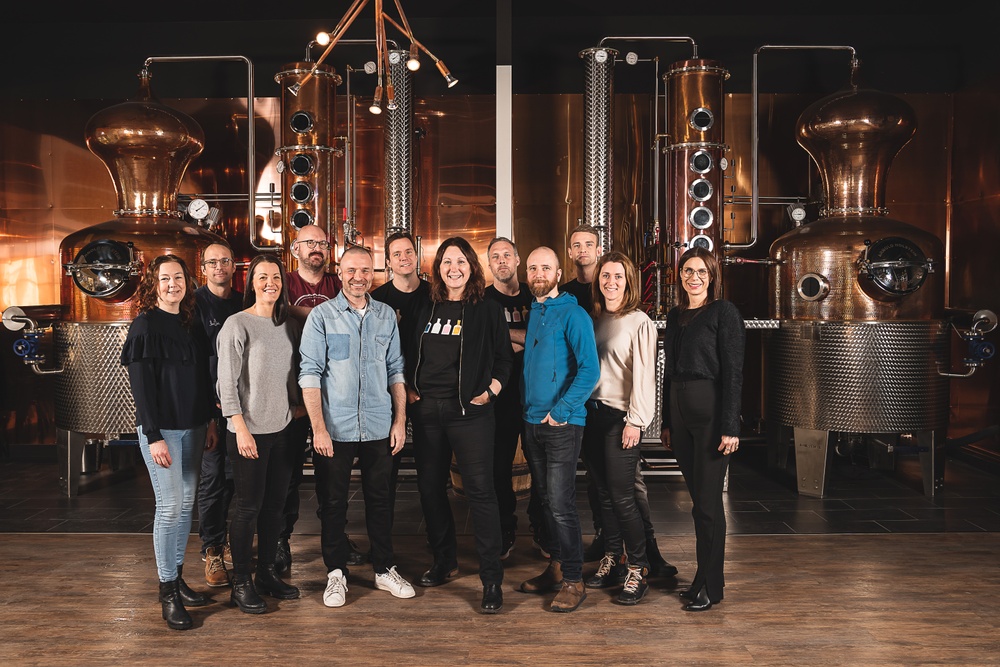 Hernö Gin Team, Dala 2023, in front of copper stills Yvonne and Marit