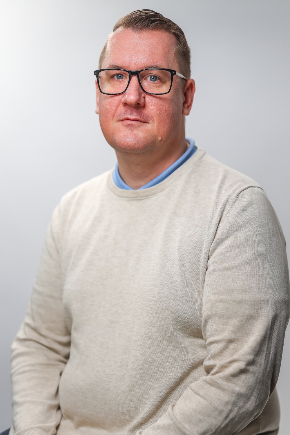 Daniel Hamrén är enhetschef för Bredband och ft. enhetschef för Elnät på det kommunala bolaget Lidköping miljö och teknik AB
