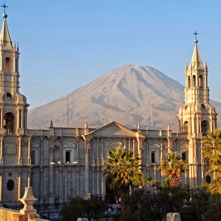Southeast - Mountain:. Lima – Paracas-Nazca-Arequipa – Cusco