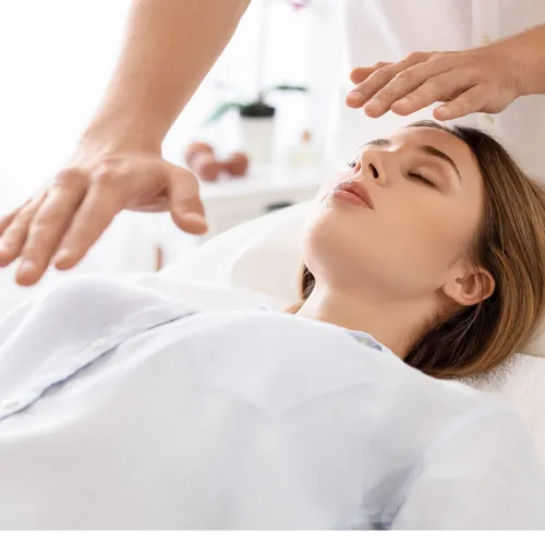 6 - Reiki Healing Sessions