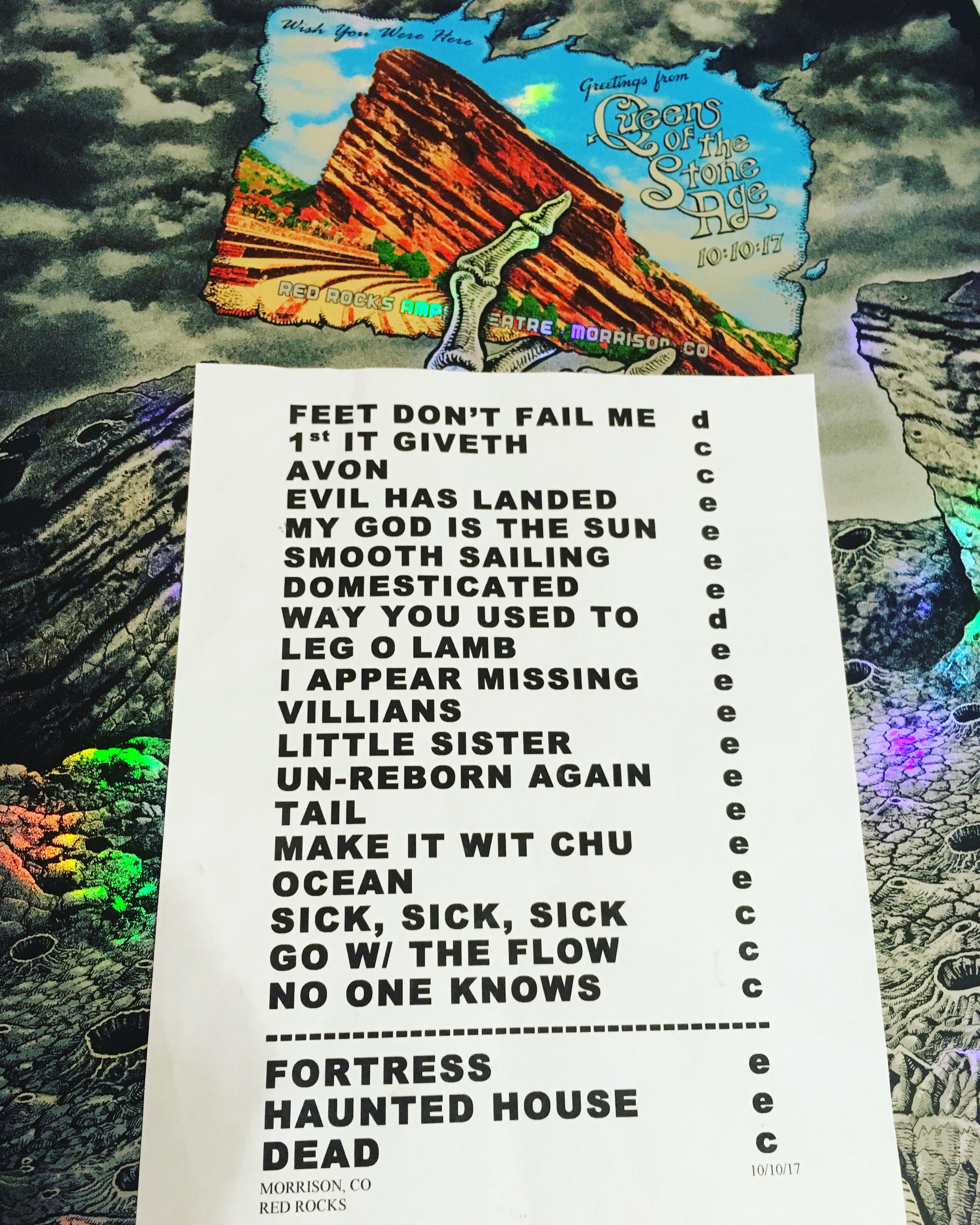 Queens of the Stone Age Set List Red Rocks 101017 | Collectionzz