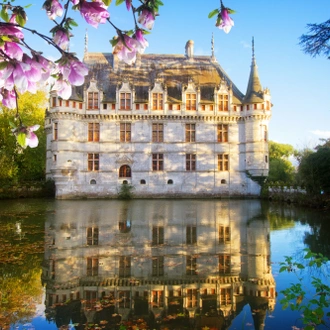 Cycling The UNESCO Loire Valley - Deluxe