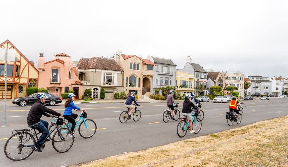 Golden Gate Bridge to Sausalito Bike Tour in Small Group - Accommodations in San Francisco