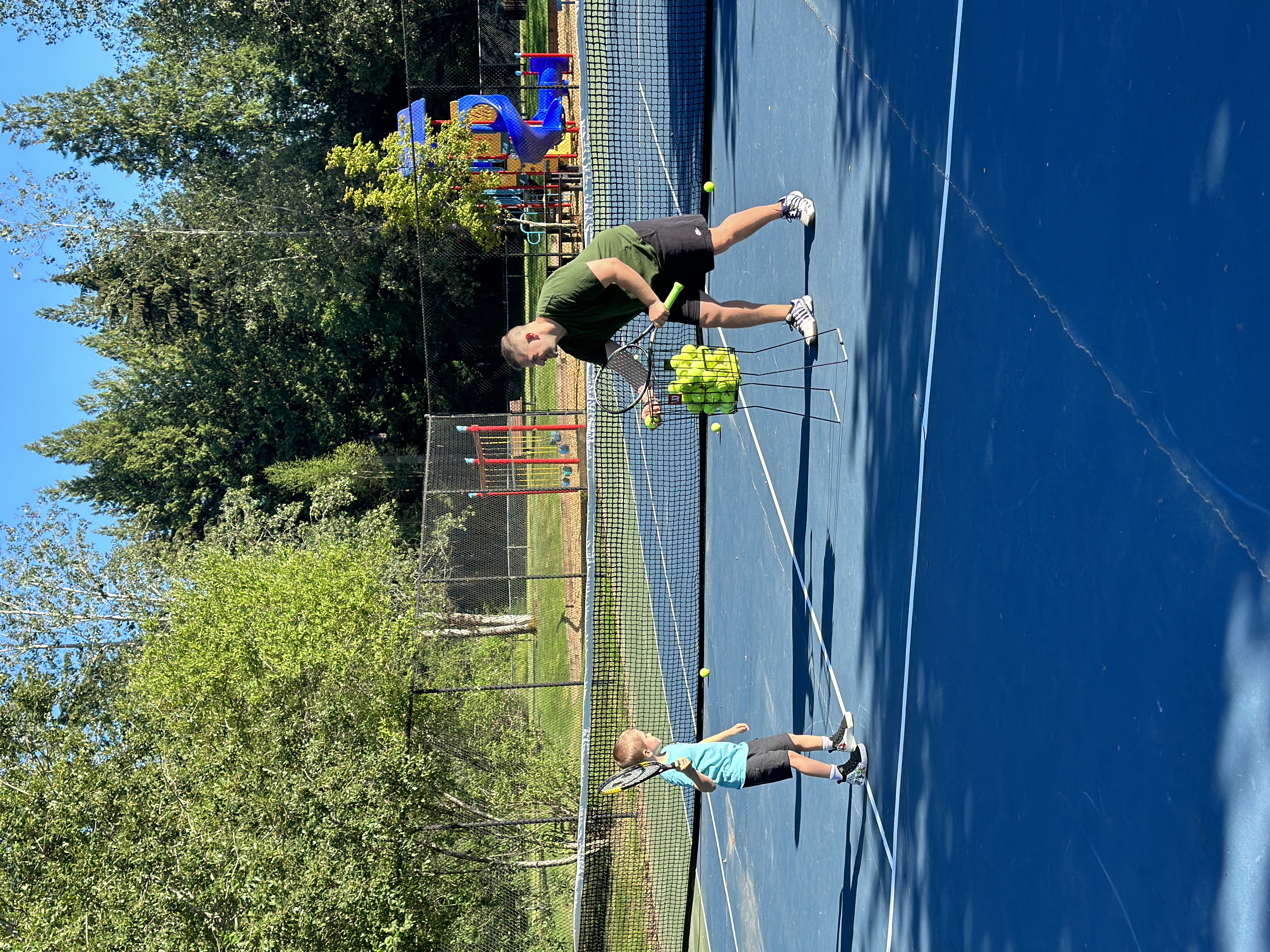 Patrick D. teaches tennis lessons in Bothell, WA