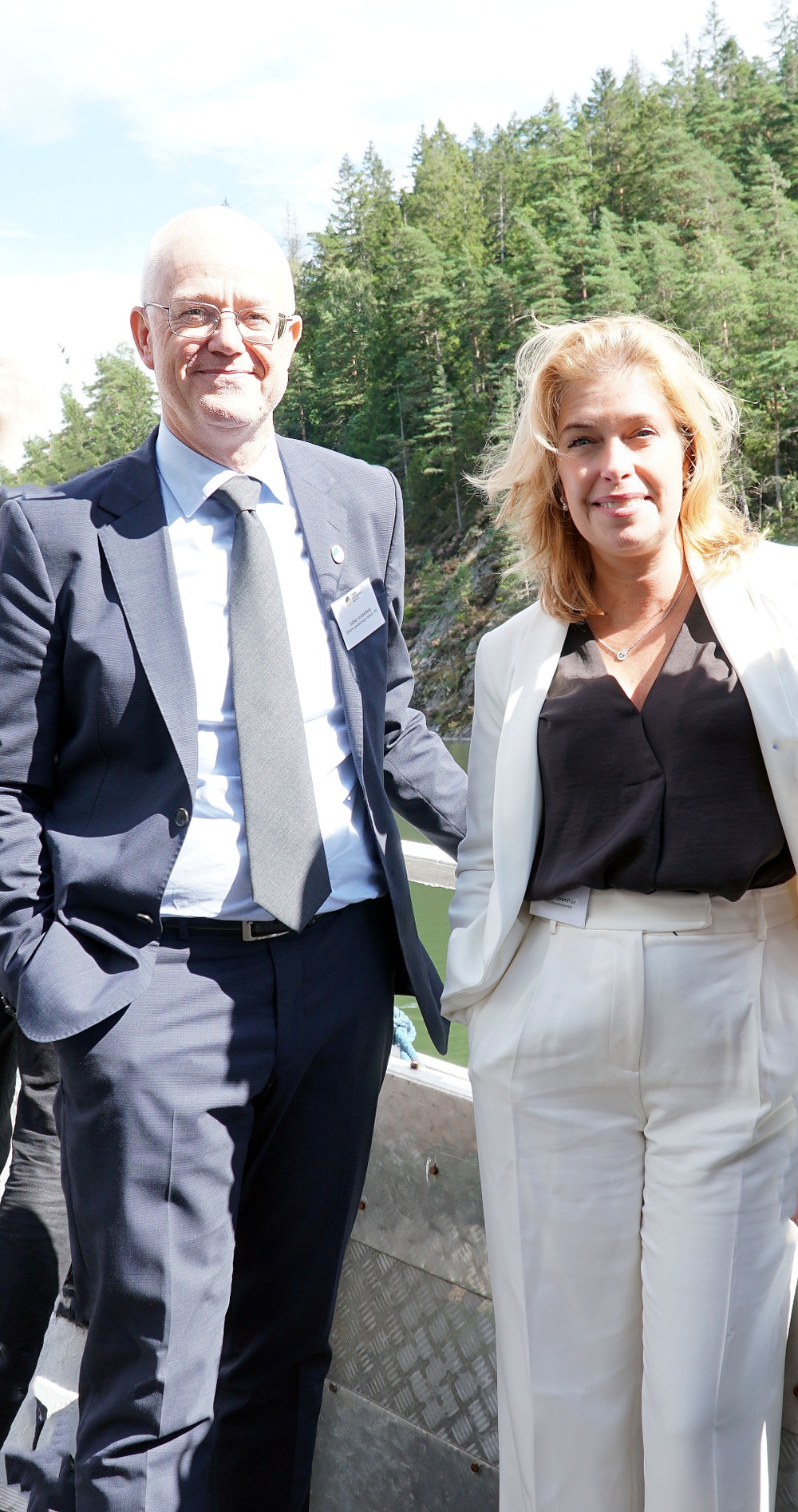 SGI:s generaldirektör Johan Anderberg tillsammans med klimat- och miljöminister Annika Strandhäll. 