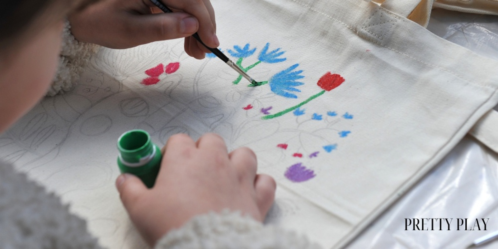 Banner image for Library Bag Decorating at Westfield Liverpool Hosted by Pretty Play