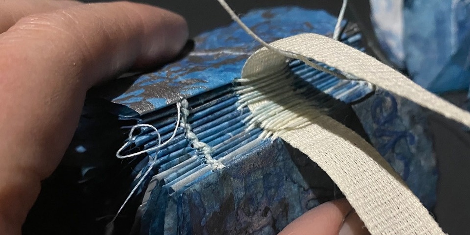 Banner image for Sculptural book structures with stitch - 2 day workshop with Leonie Oakes