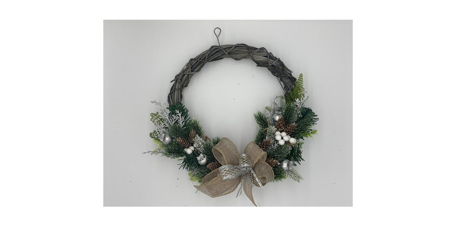 Banner image for Wreath making workshop with Danielle from Creative Raffia