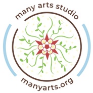 many arts studio's logo