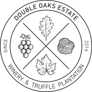 Double Oaks Estate's logo