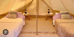 Luxury glamping 2 adults 1 child 
