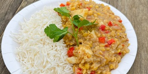 NEPALESE STATION | Dal Bhat & Rice Nepal’s national dish, beans, lentils & vegetables in a delicious mild curry gravy with steamed basmati rice (V/GF)