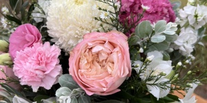 W005 Floral Strauss Bouquet (JJ Blooms) SAT AM 9.00am-12.30pm