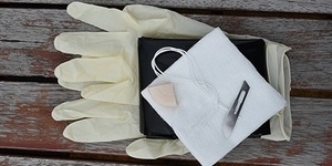 Buy Birthing Kit contents from the Birthing Kit Foundation Australia @ $5 each