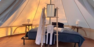 Glamping Luxury Tent Experience 2 nights x 2 adults or family x2 adults & 2 children, purchase here: https://www.themooringslakehouse.com/corporate-events#ShuckShell