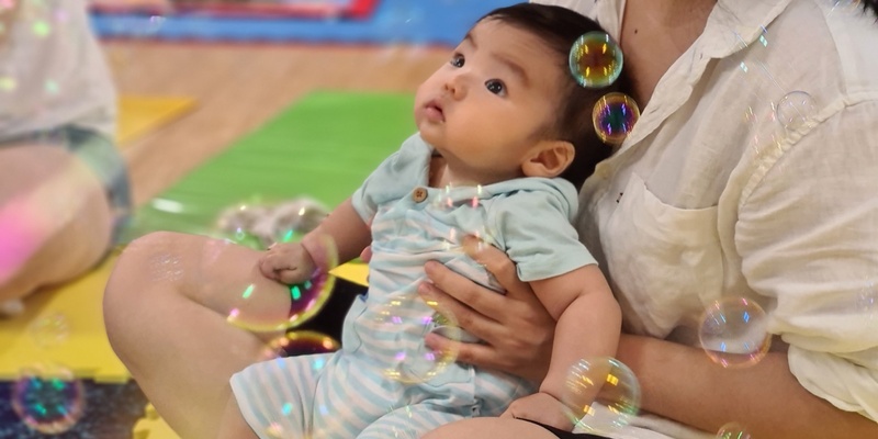 School Holidays: Baby Sensory 0 to 6 months