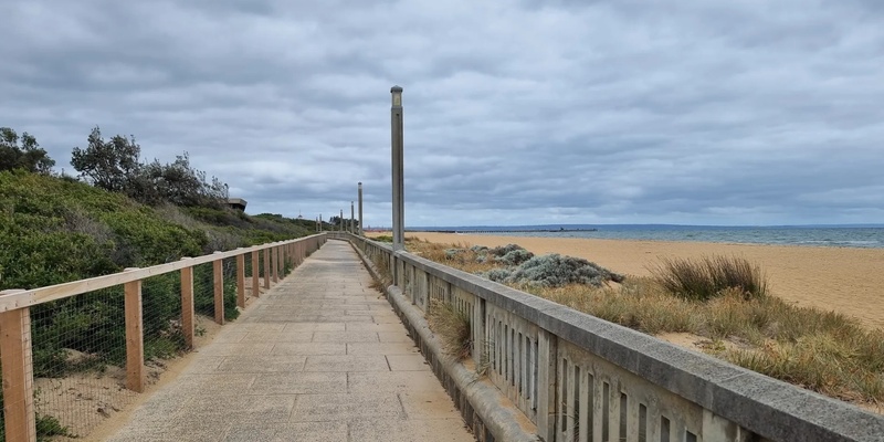 Beach walking in Melbourne – Parkdale Beach to Bonbeach - Grade 3 (medium)