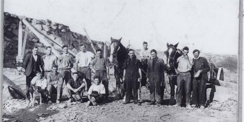 Newport Lakes History Walk 