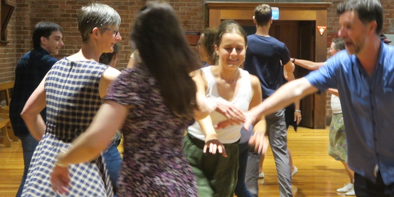 Balfolk Dance with La Voie de Wallaby