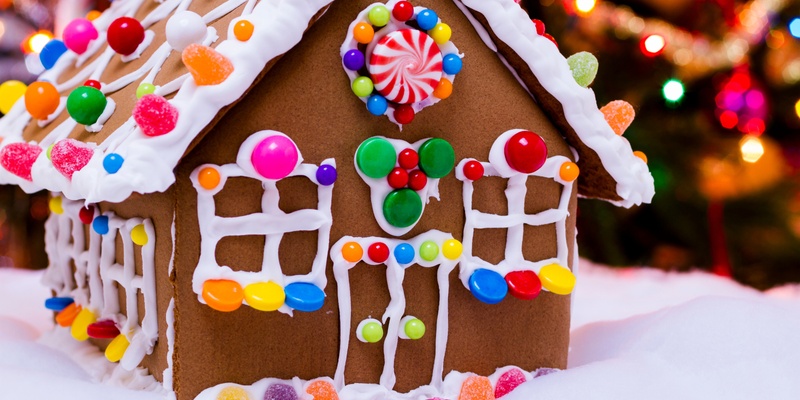 Christmas Candyland  - Gingerbread House decorating 