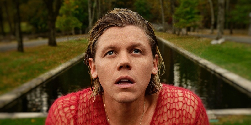 Conrad Sewell at Smokey Dan's