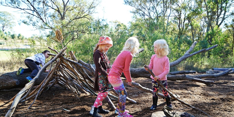 Shelters and Bushcraft at Blue Mountains Botanic Garden