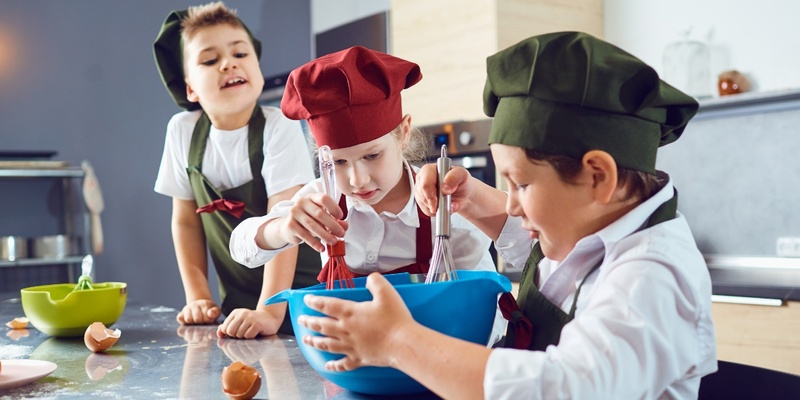 Kids in the Kitchen at Topeka Hy-Vee