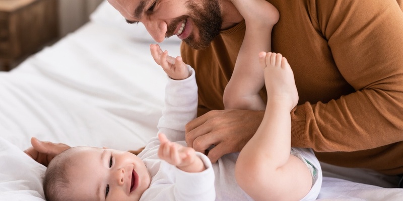 Baby Massage techniques for Dad.