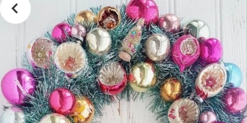 Make Your Own Serving Platter, Doyle Basket and Bauble Wreath