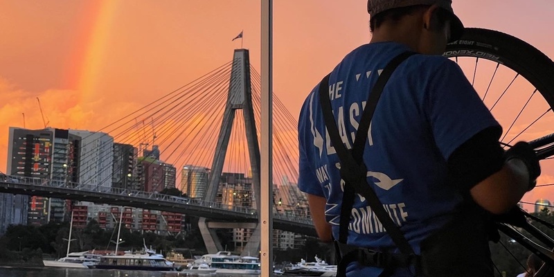 Guided Ride - Green Square to the sea - wharfs and ferries.