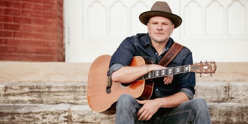 Jason Eady with Addison Johnson