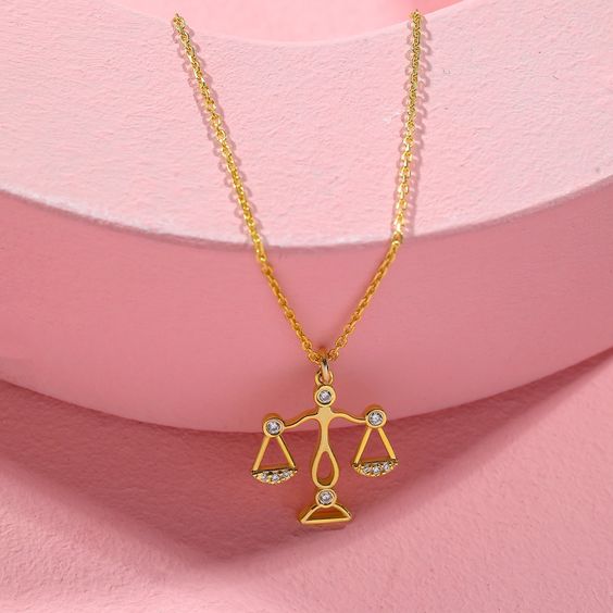 10 Best Gold Pendant design that You Can't Avoid to Buy