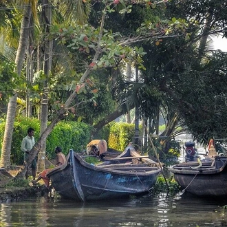 tourhub | Agora Voyages | Cochin to Alleppey & Marari Beach 