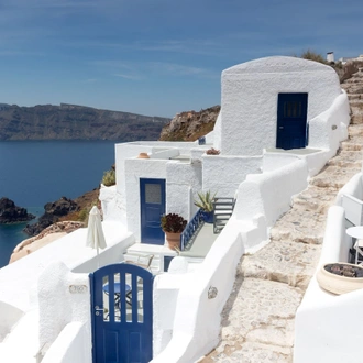 tourhub | Daily Tours from Athens | From Athens: 3-Day Trip to Mykonos & Santorini with Lodging 